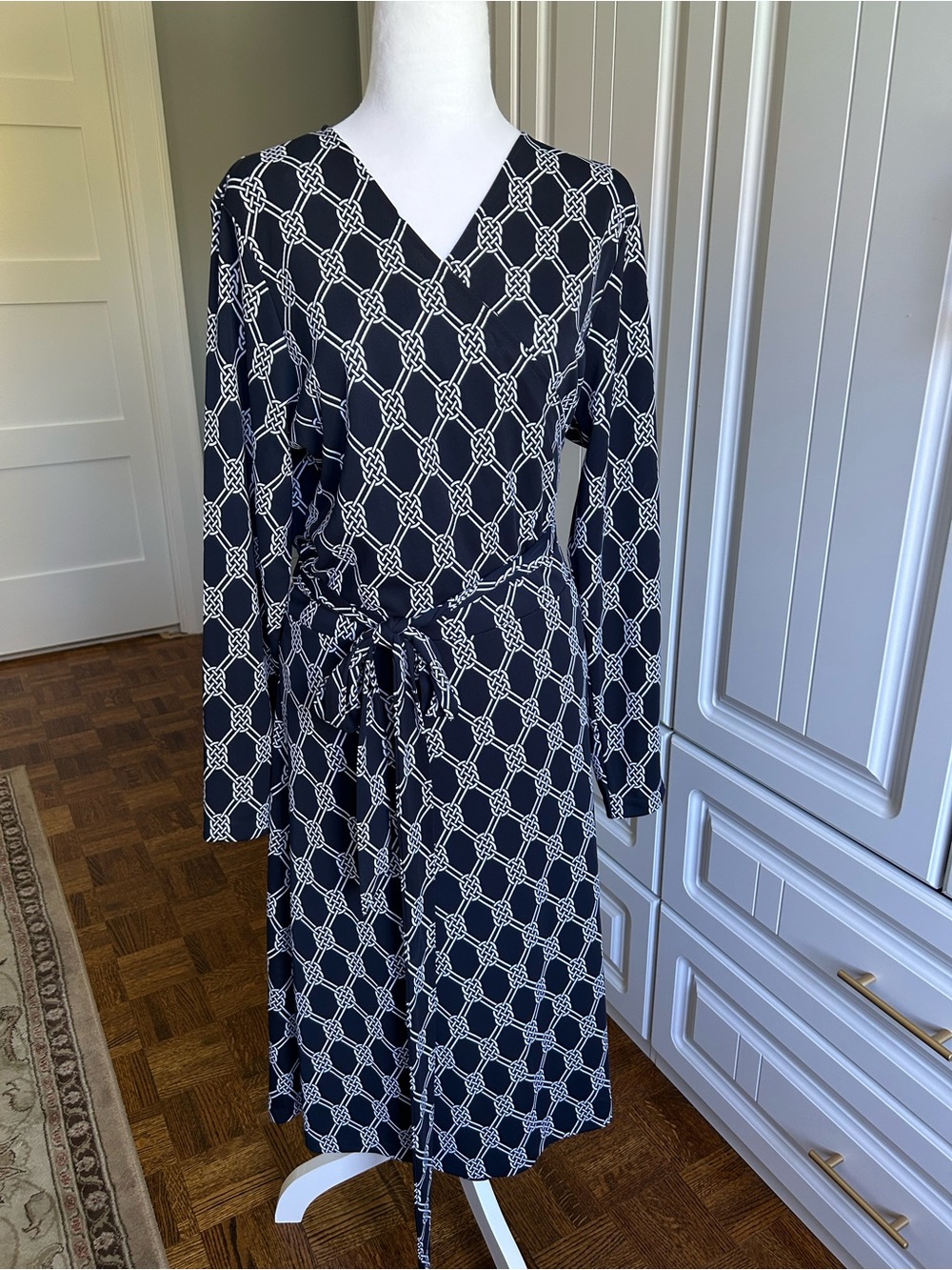 Jones New York Navy and White Wrap Dress Long Sleeve
